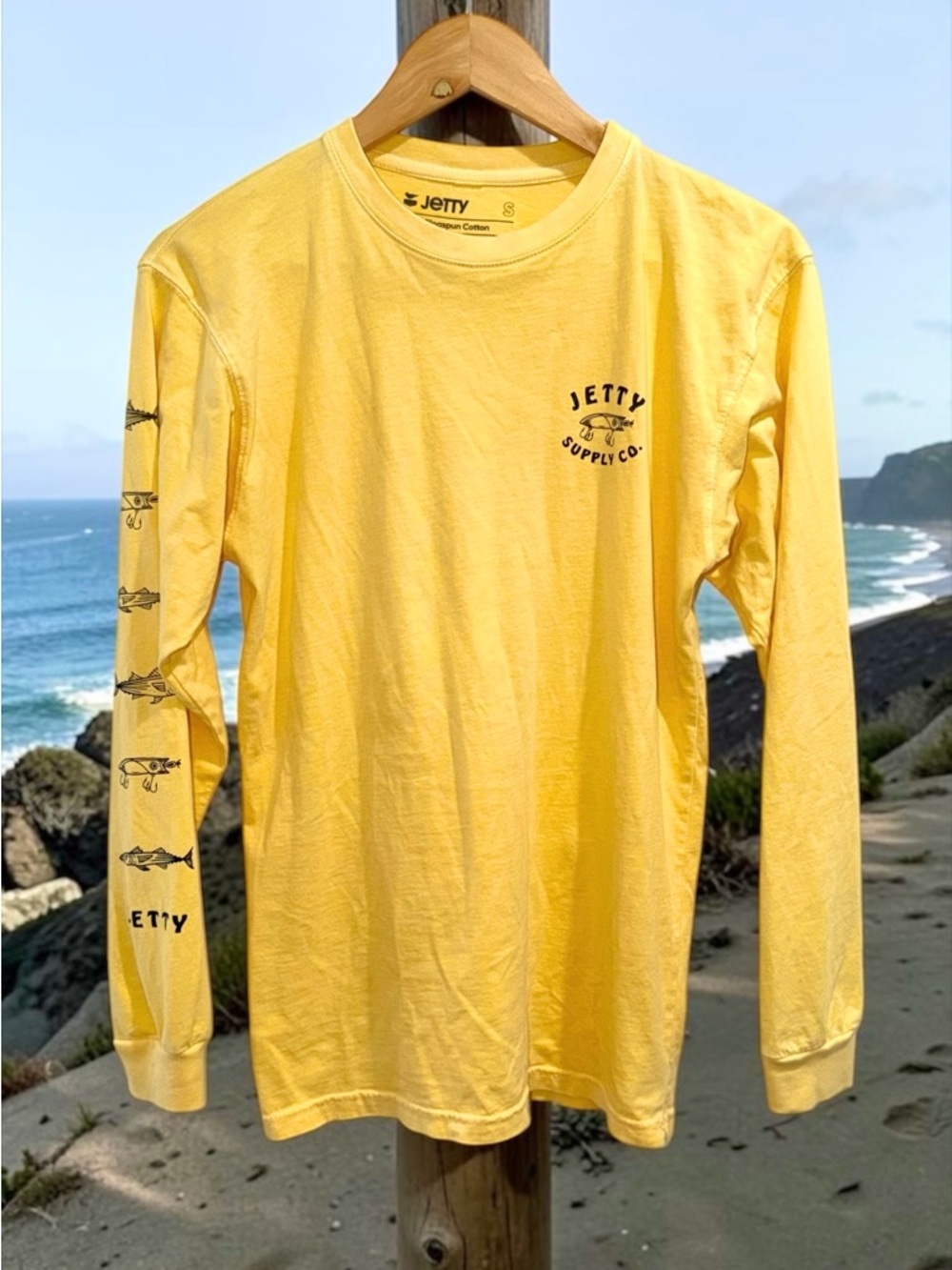 Jetty Ringspun Cotton Yellow Long Sleeve Crewneck Fishing Graphic Tee Size Small